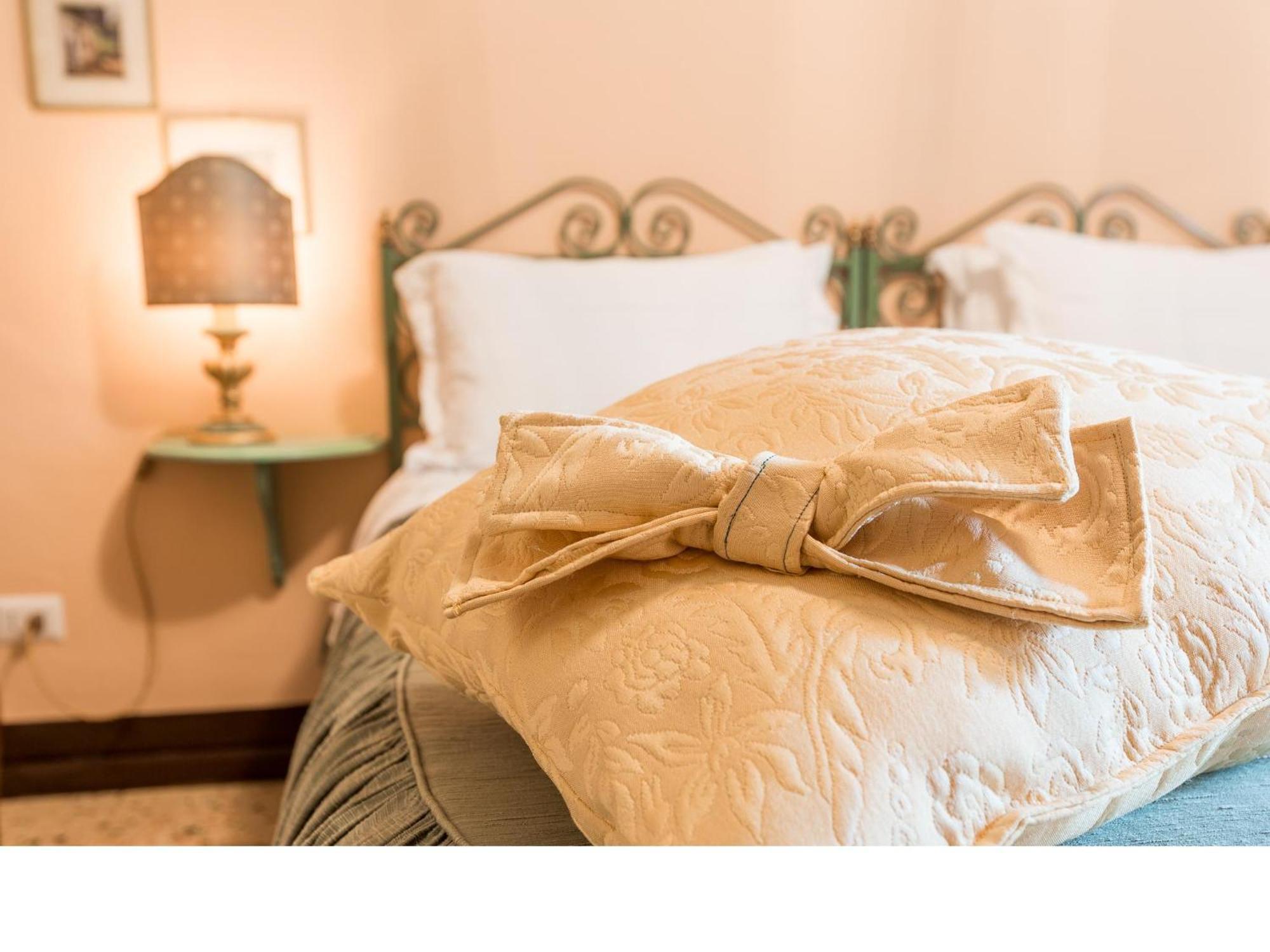 Casa Fiorita Bed & Breakfast Sant'Enea Bilik gambar