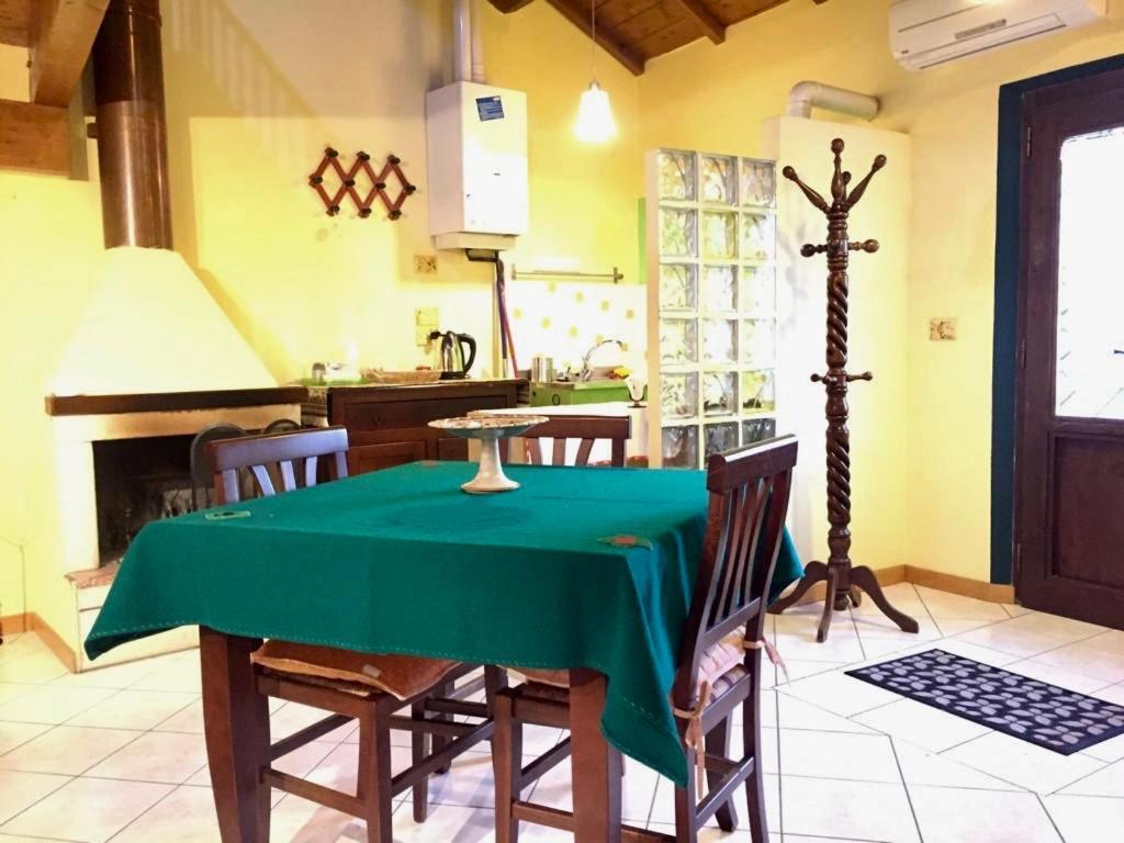 Casa Fiorita Bed & Breakfast Sant'Enea Luaran gambar